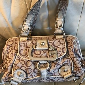 Guess shoulder bag